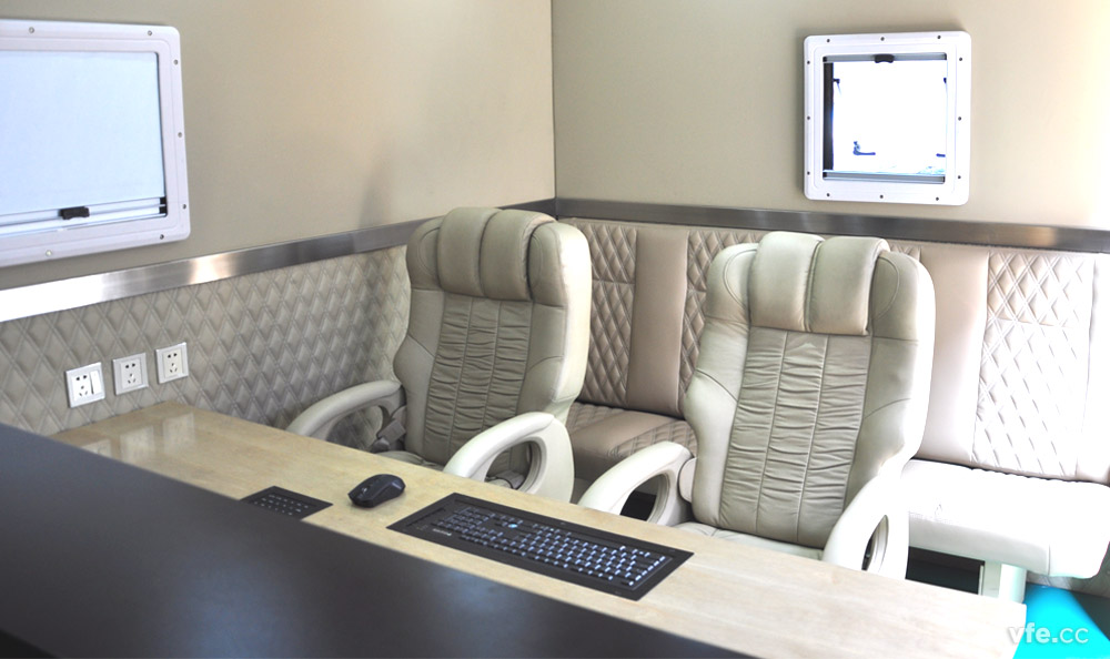 移動(dòng)式高壓電機(jī)能效計(jì)量檢測平臺內(nèi)部實(shí)景