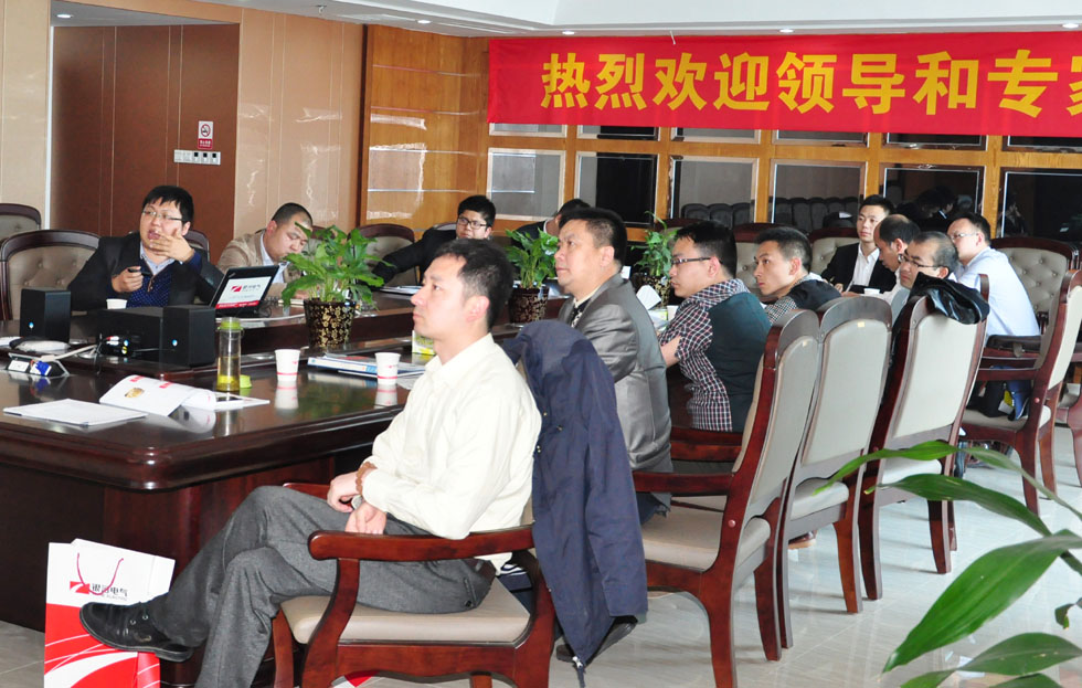 銀河電氣與美藍(lán)電子戰(zhàn)略合作協(xié)議正式簽署 銀河電氣與美藍(lán)電子戰(zhàn)略合作協(xié)議正式簽署