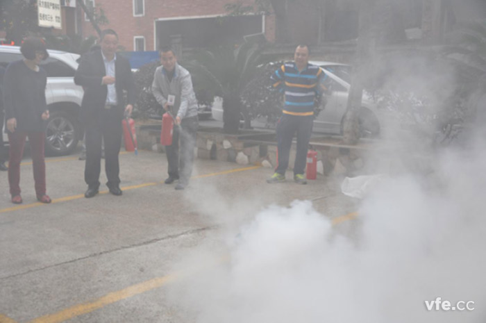 消防應(yīng)急演練 消防應(yīng)急演練