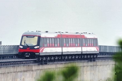 國(guó)內(nèi)首條中低速磁懸浮成功試車